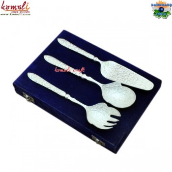 Vintage Design with Modern Touch - Silvertone 3 Piece Brass Cutlery Set 