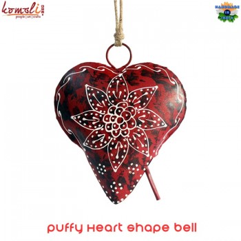 Puffy Heart Shape Flower Painted Iron Art Bell Patio Home Garden Tree Decorations