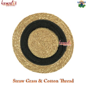 Round Dinner Placemats Straw Grass and Cotton Thread Spiral Design Natural Colors Dining Placemats