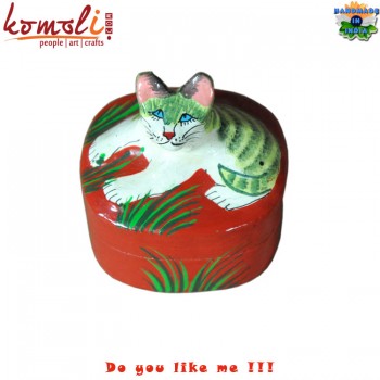 Paper Mache (Papier Mache) Animal - Red Pussy Cat on the Floral Ring Box - Designer Paper Mache Box