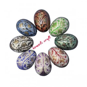 Multi-Color Chinar Leaf Pattern Hand Painted Wooden Easter Gifts Decoration Eggs