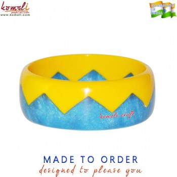 Turquoise Zig Zag Fashion Resin Sparkle Bangle Bracelet