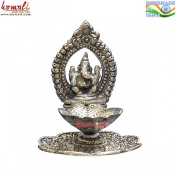 Deepak Ganesha White Metal Handicraft - Wedding Giveaway