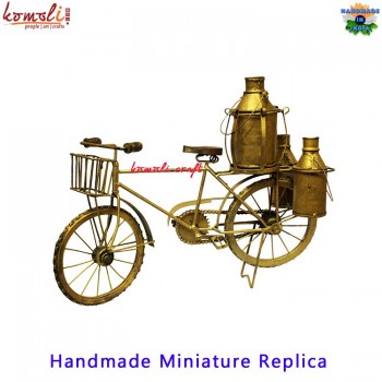 Miniature Replica Wrought Iron Art Golden Bicycle of Milkman with Three Milk Cans Home Decoration